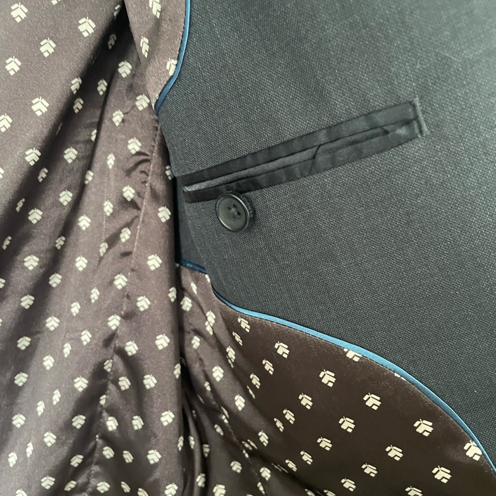 Men Jacket - Picture 6 of 10